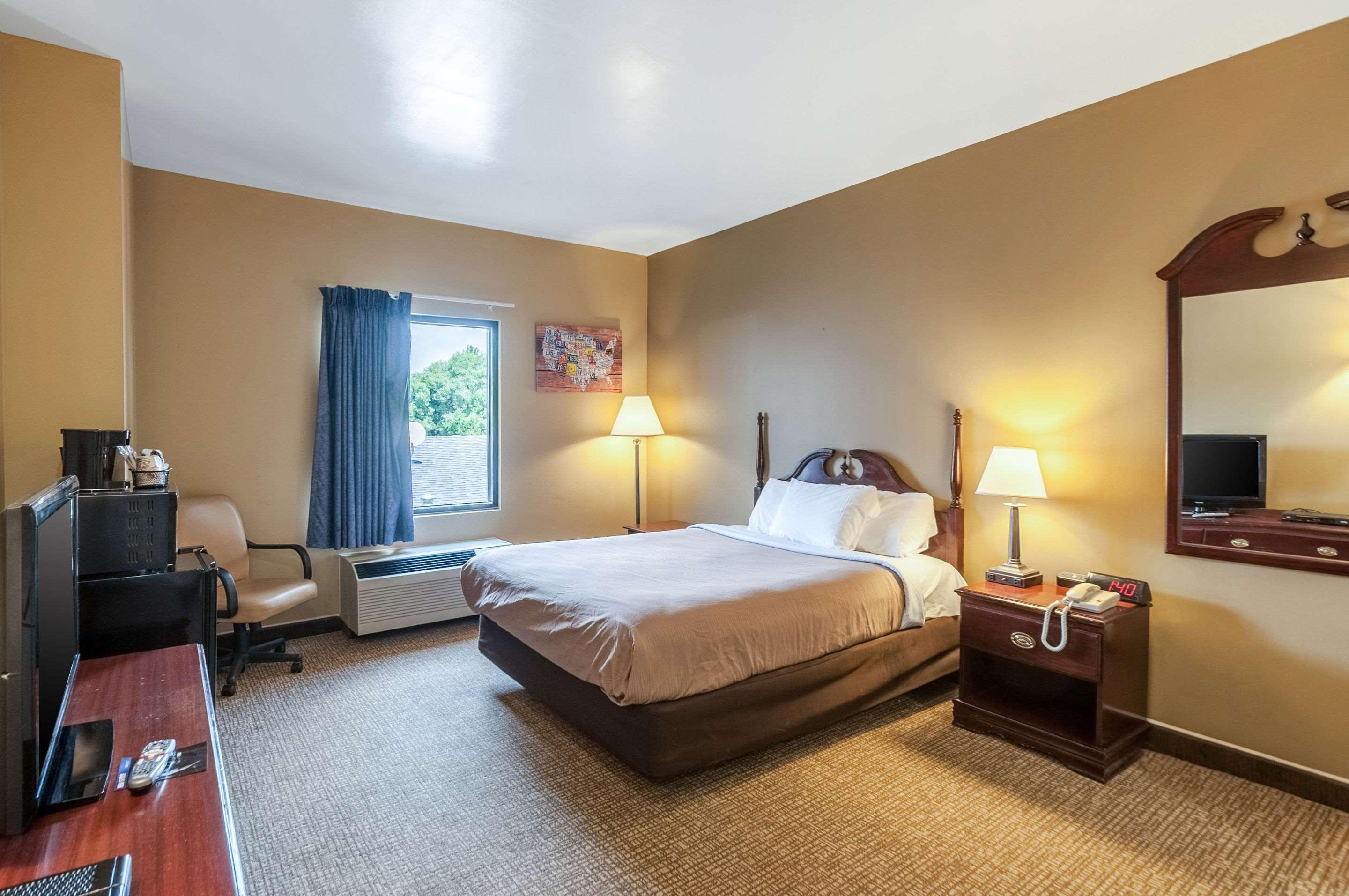 Econo Lodge Inn&Suites Middletown Zewnętrze zdjęcie
